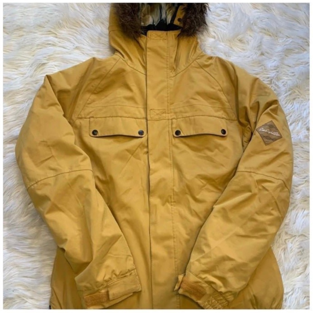 686 Women’s Snowboard Ski Jacket